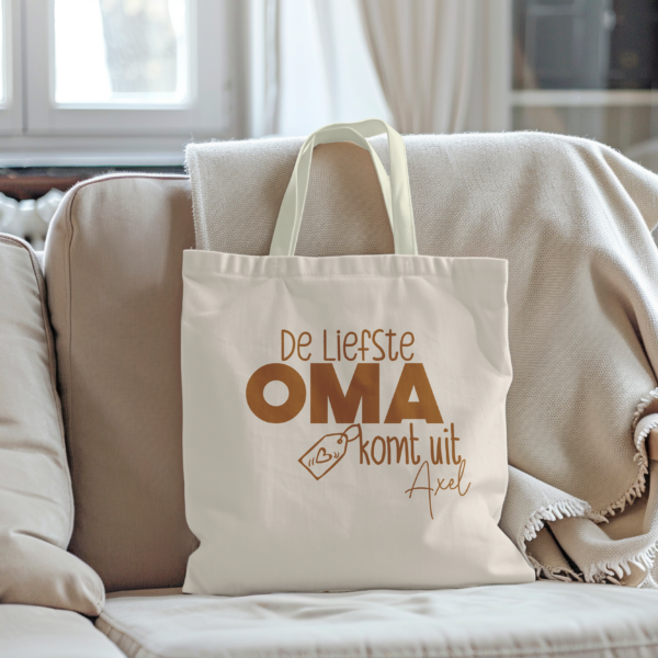 Liefste oma schoudertas (met woonplaats)